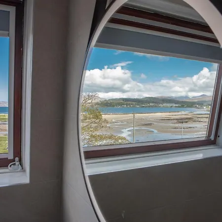 Hebridean Inn - Self Catering With Spectacular Views Broadford  Exterior foto