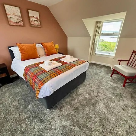 The Hebridean - Rooms & Apartments Broadford  Exterior photo
