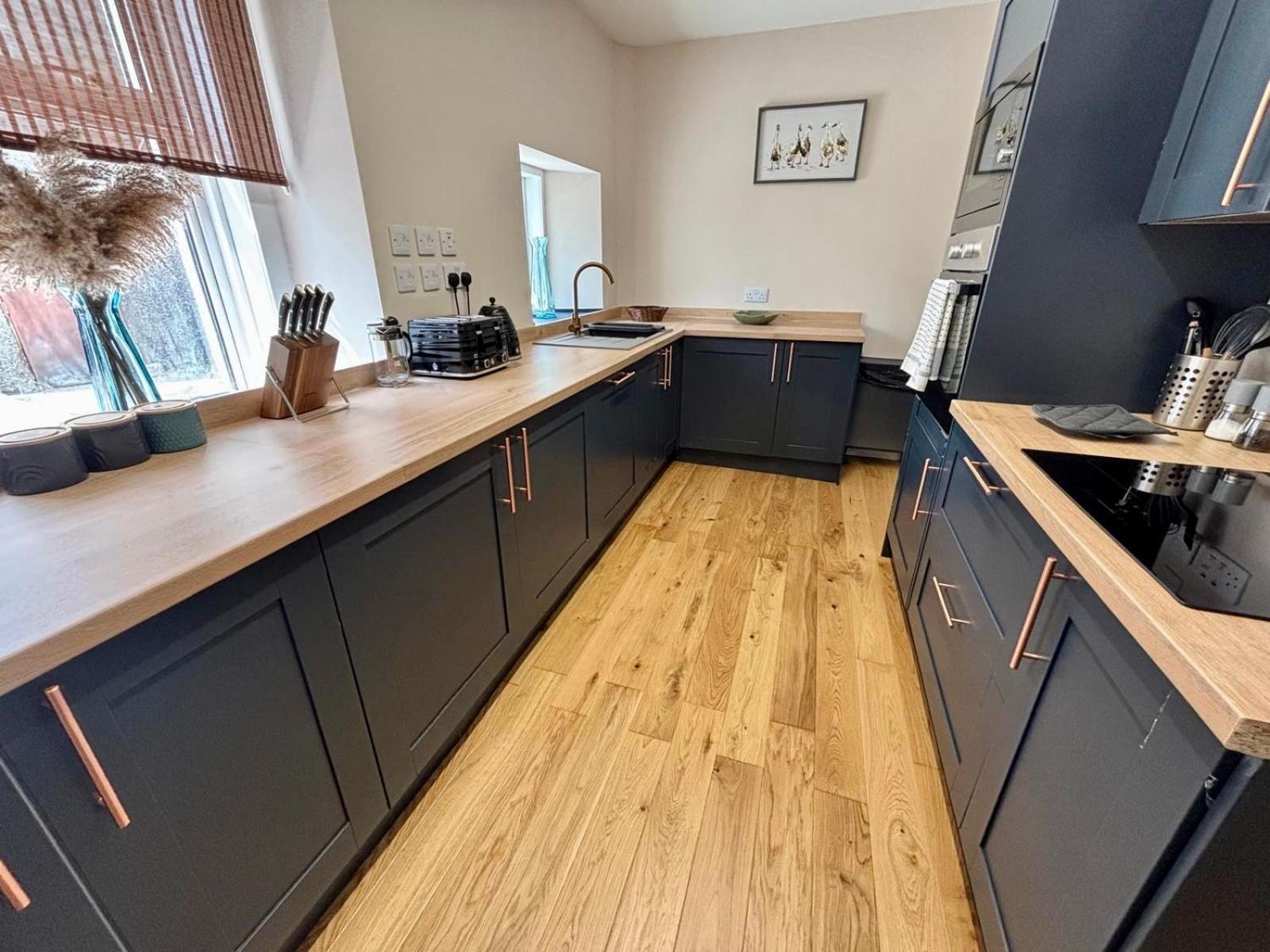 The Hebridean - & 3* Broadford (Isle of Skye)